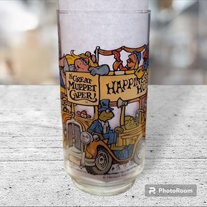 THE GREAT MUPPET CAPER HAPPINESS HOTEL Vintage 1981 McDonald's Promo Glass